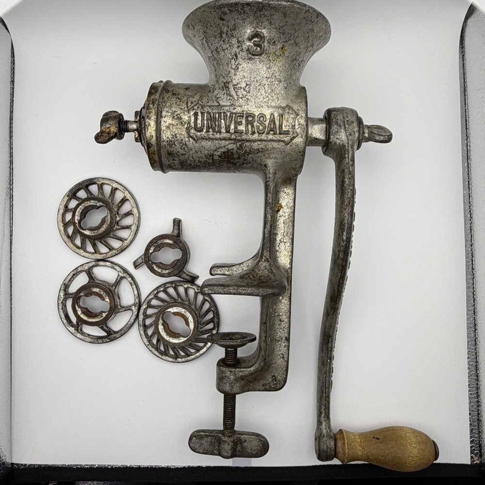 Universal No 3 Vintage Meat Grinder Food Chopper Cast Metal Hand Crank USA